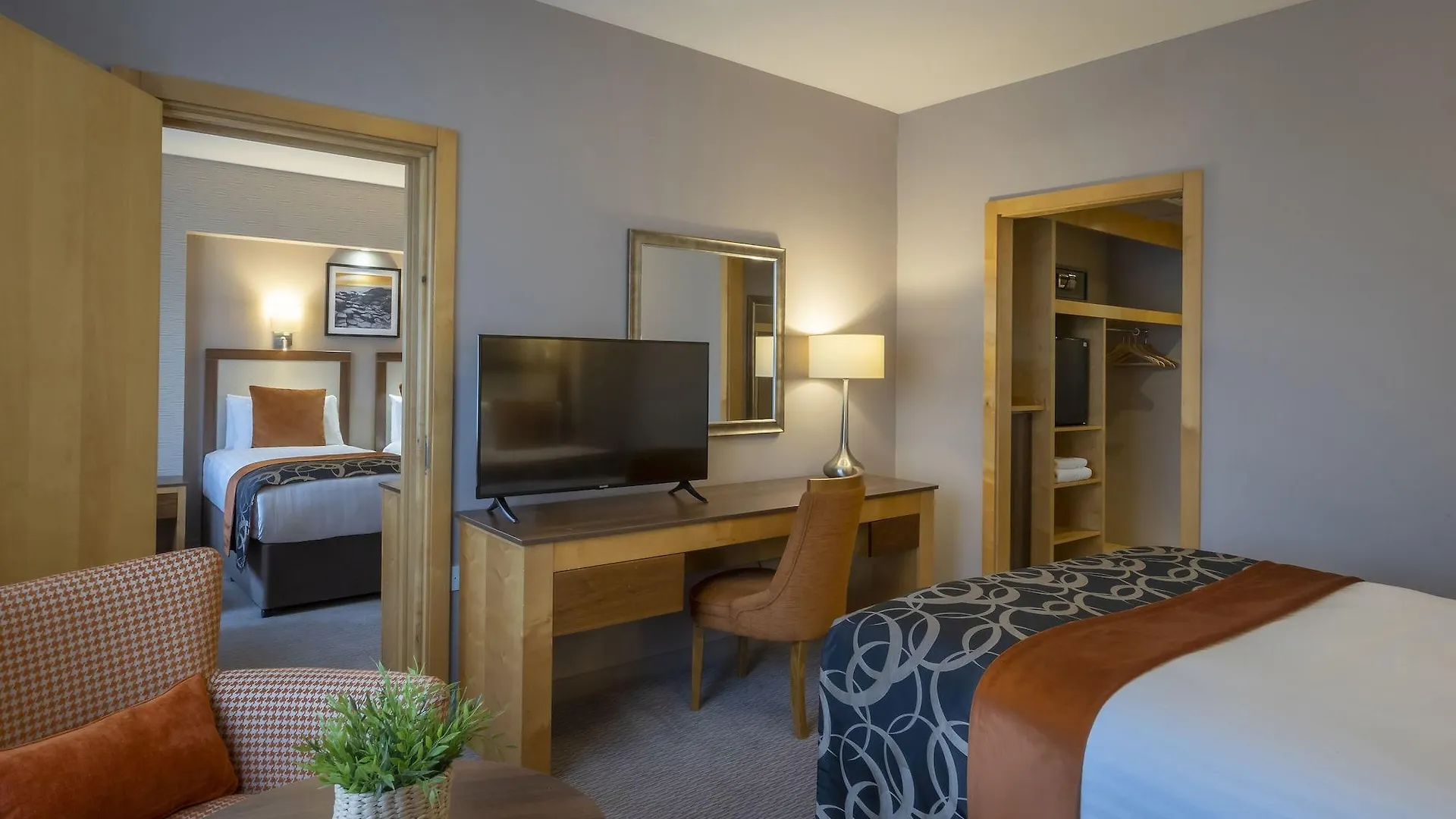 Clayton Hotel Belfast City